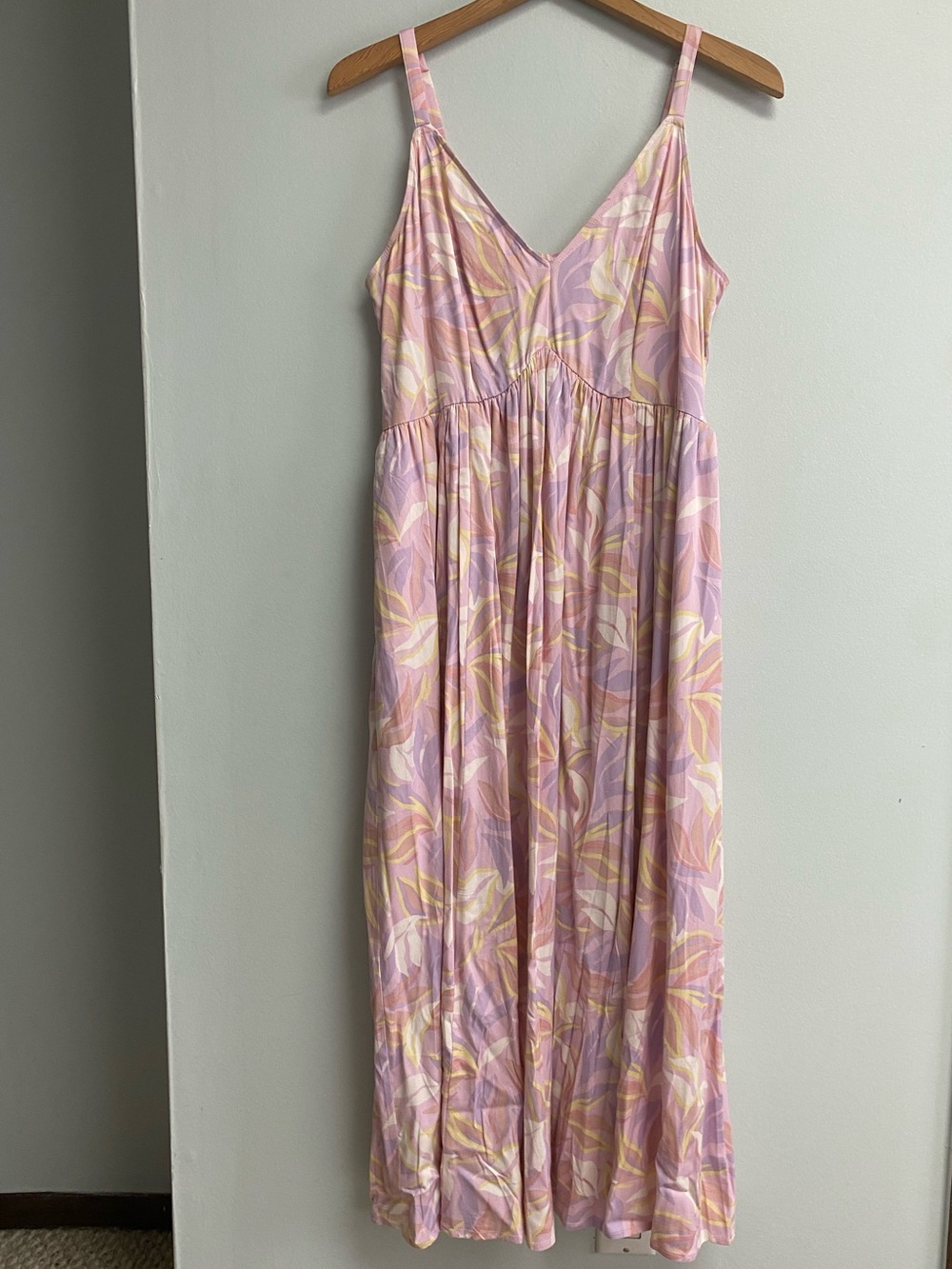 NWT BEAUTIFUL TORRID MAXI DRESS - LARGE/XL (0)